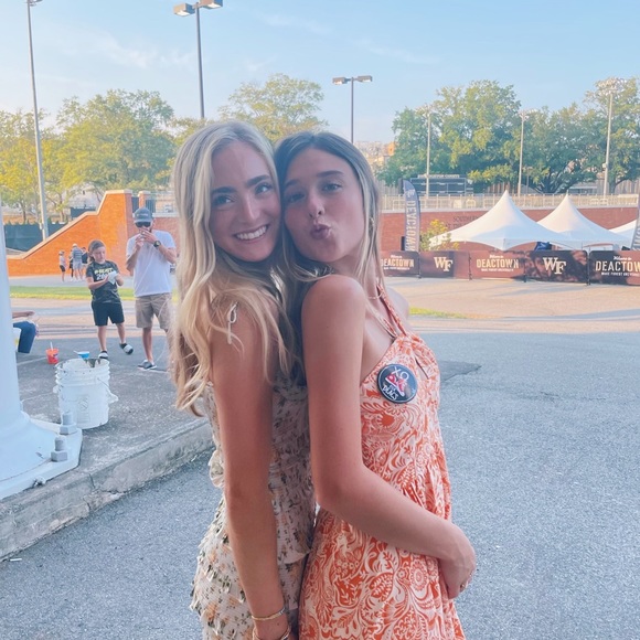 Meet your Posher, Mary harriet - Picture 1 of 10